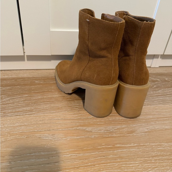 Dolce Vita Suede booties size 8.5 - Picture 3 of 5